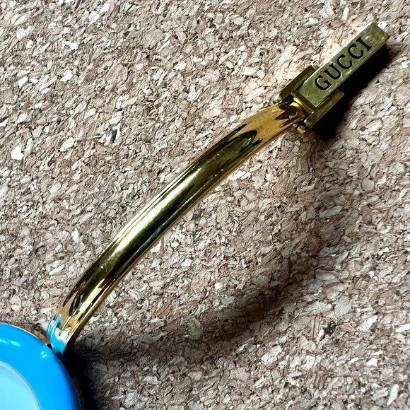 Gucci Vintage Women’s Bangle Watch w/ 11 Interchangeable Bezels & Box - Picture 8 of 15